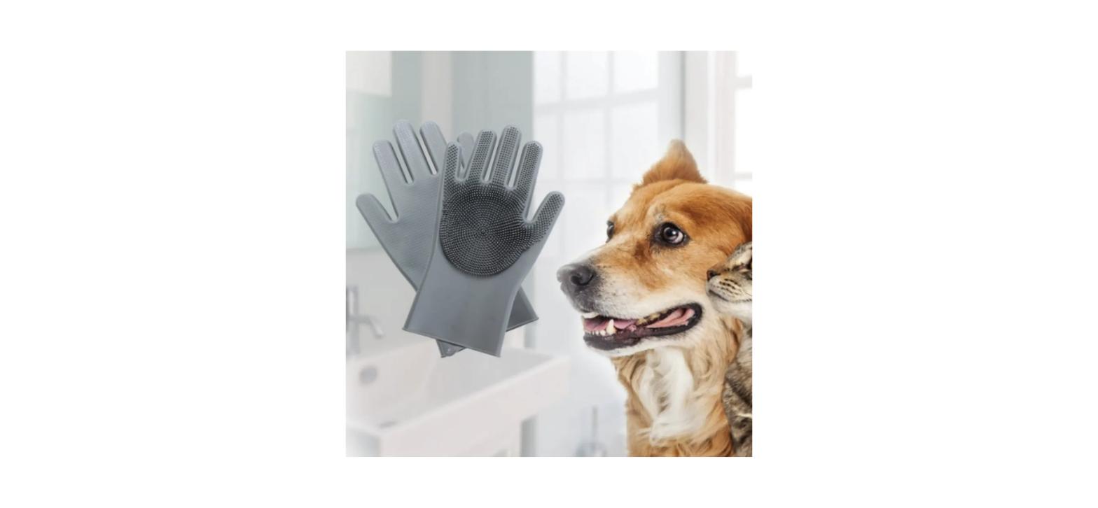 Grooming and Massage Gloves for Dogs and Cats